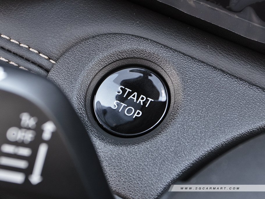 https://i.i-sgcm.com/new_cars/cars/21884/21884_g11