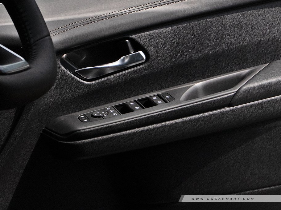 https://i.i-sgcm.com/new_cars/cars/21884/21884_g19