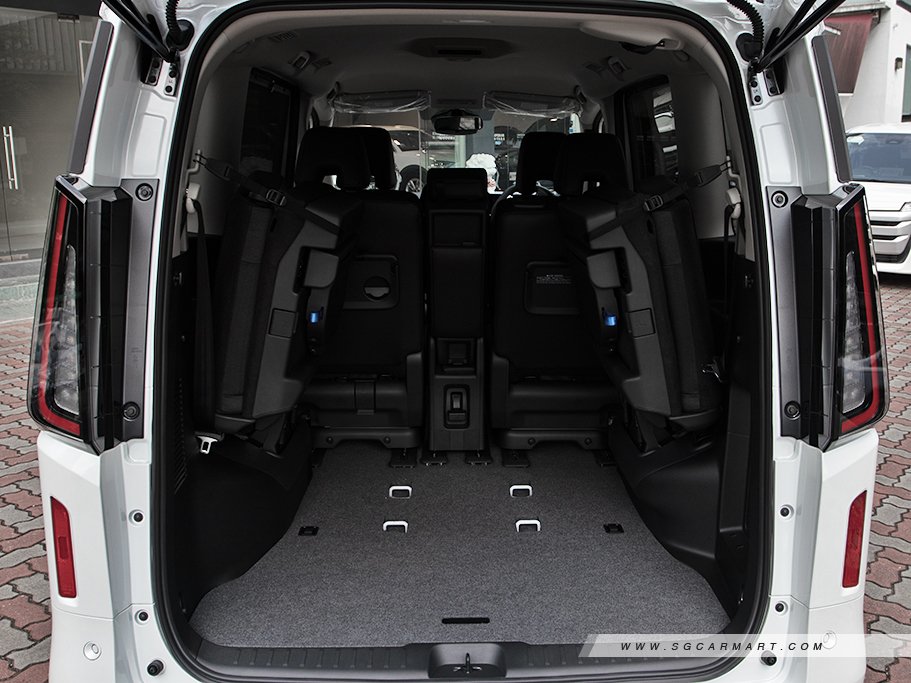 https://i.i-sgcm.com/new_cars/cars/21884/21884_g29