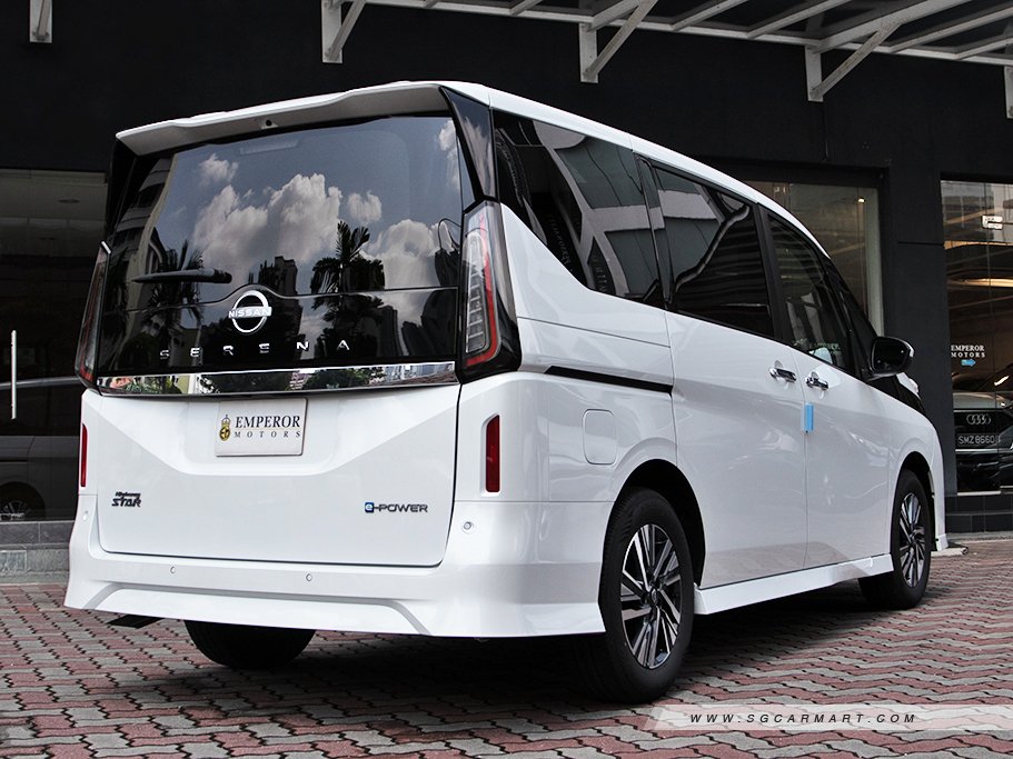 https://i.i-sgcm.com/new_cars/cars/21884/21884_g2