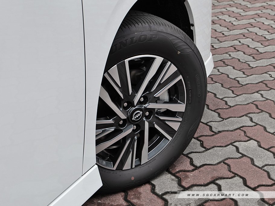 https://i.i-sgcm.com/new_cars/cars/21884/21884_g6