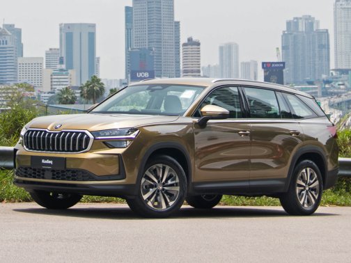 https://i.i-sgcm.com/new_cars/cars/21886/21886_g13
