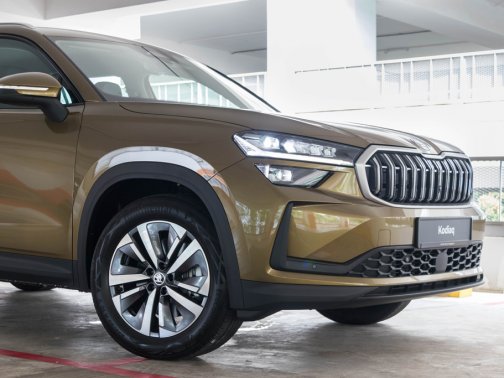 https://i.i-sgcm.com/new_cars/cars/21886/21886_g16