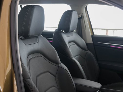 https://i.i-sgcm.com/new_cars/cars/21886/21886_g30