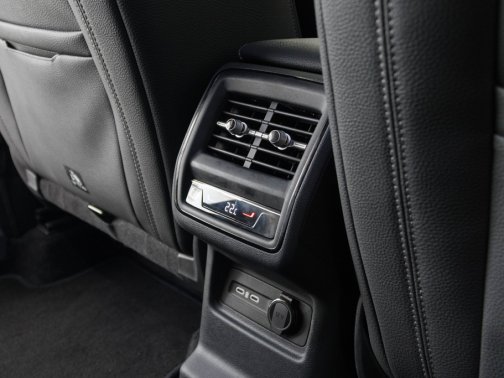 https://i.i-sgcm.com/new_cars/cars/21886/21886_g32