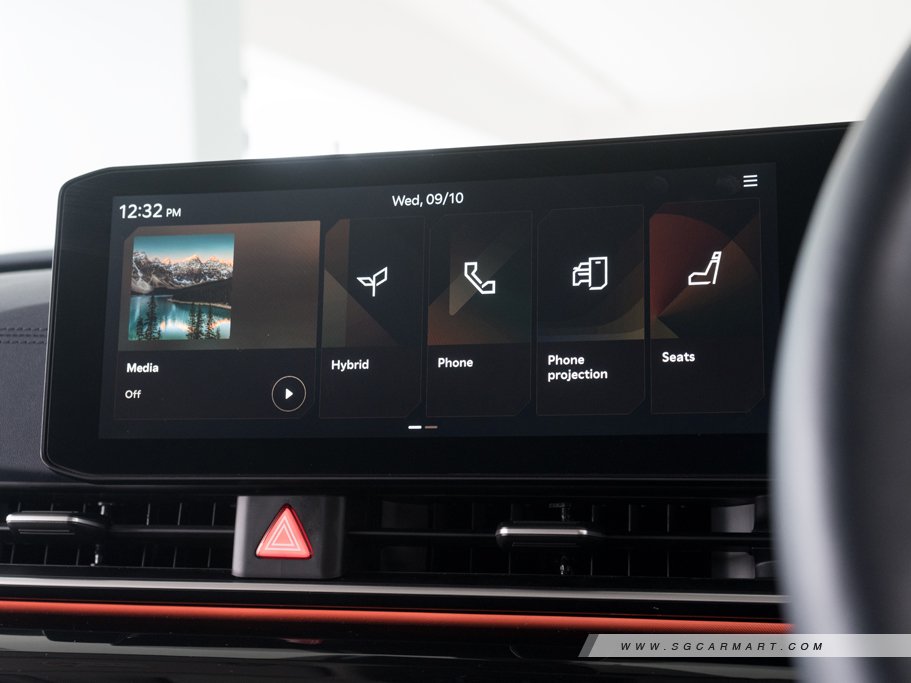 https://i.i-sgcm.com/new_cars/cars/21887/21887_g24