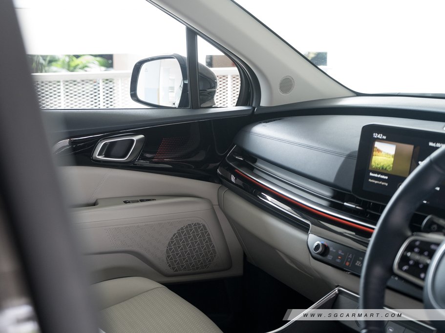 https://i.i-sgcm.com/new_cars/cars/21887/21887_g28