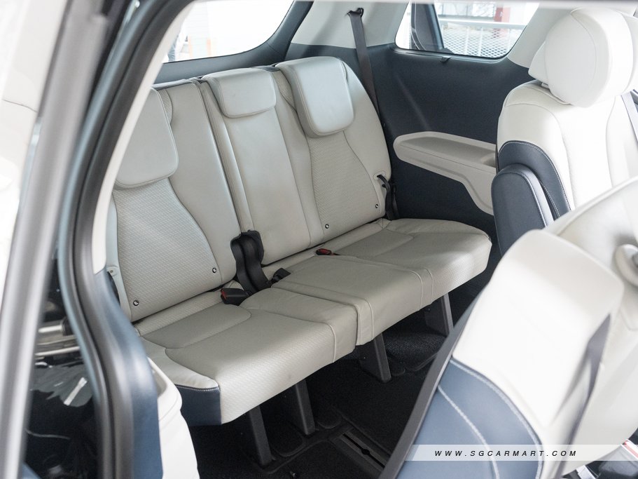 https://i.i-sgcm.com/new_cars/cars/21887/21887_g33
