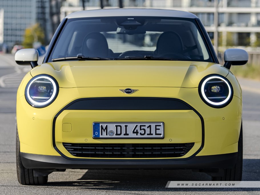 https://i.i-sgcm.com/new_cars/cars/21888/21888_g3