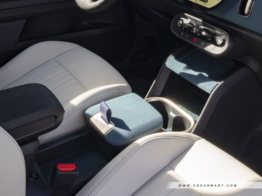 https://i.i-sgcm.com/new_cars/cars/21889/21889_g11