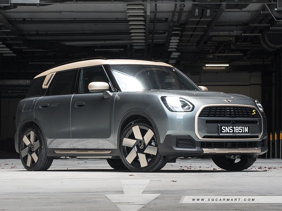 https://i.i-sgcm.com/new_cars/cars/21889/21889_g13