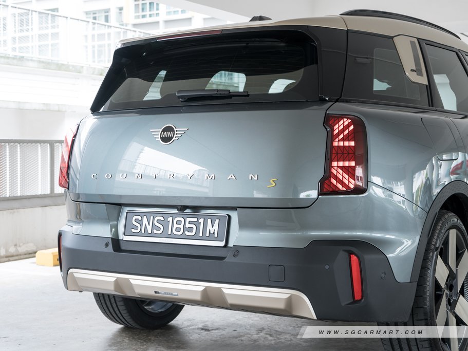 https://i.i-sgcm.com/new_cars/cars/21889/21889_g19