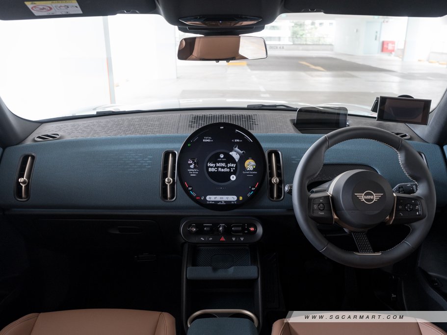 https://i.i-sgcm.com/new_cars/cars/21889/21889_g22