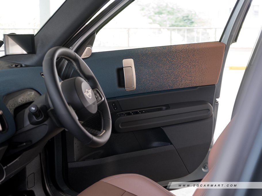 https://i.i-sgcm.com/new_cars/cars/21889/21889_g28
