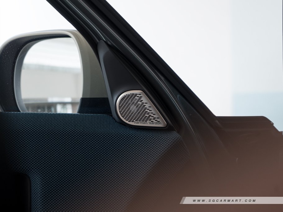 https://i.i-sgcm.com/new_cars/cars/21889/21889_g34
