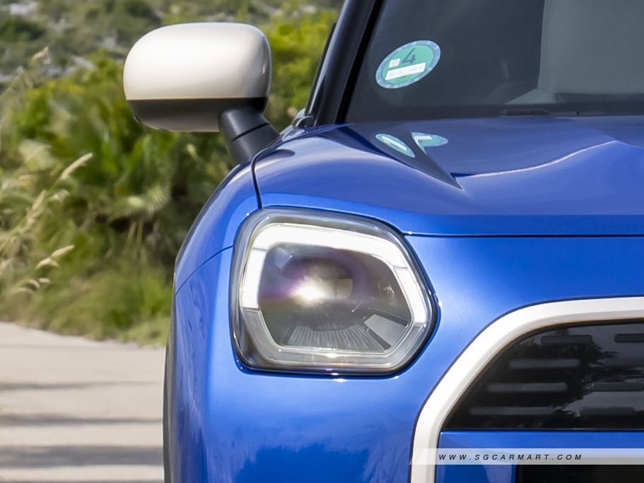 https://i.i-sgcm.com/new_cars/cars/21889/21889_g4