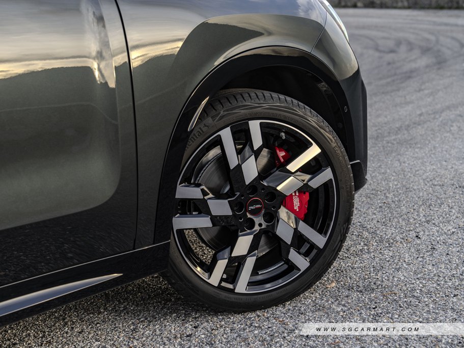 https://i.i-sgcm.com/new_cars/cars/21890/21890_g10