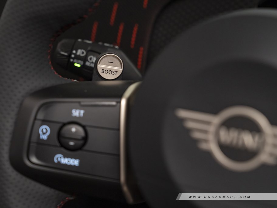 https://i.i-sgcm.com/new_cars/cars/21890/21890_g14