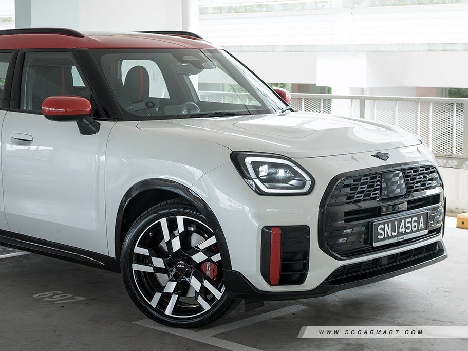 https://i.i-sgcm.com/new_cars/cars/21890/21890_g21