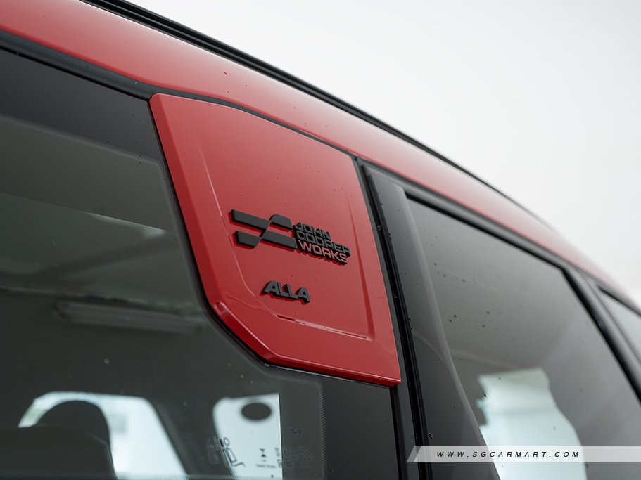 https://i.i-sgcm.com/new_cars/cars/21890/21890_g24