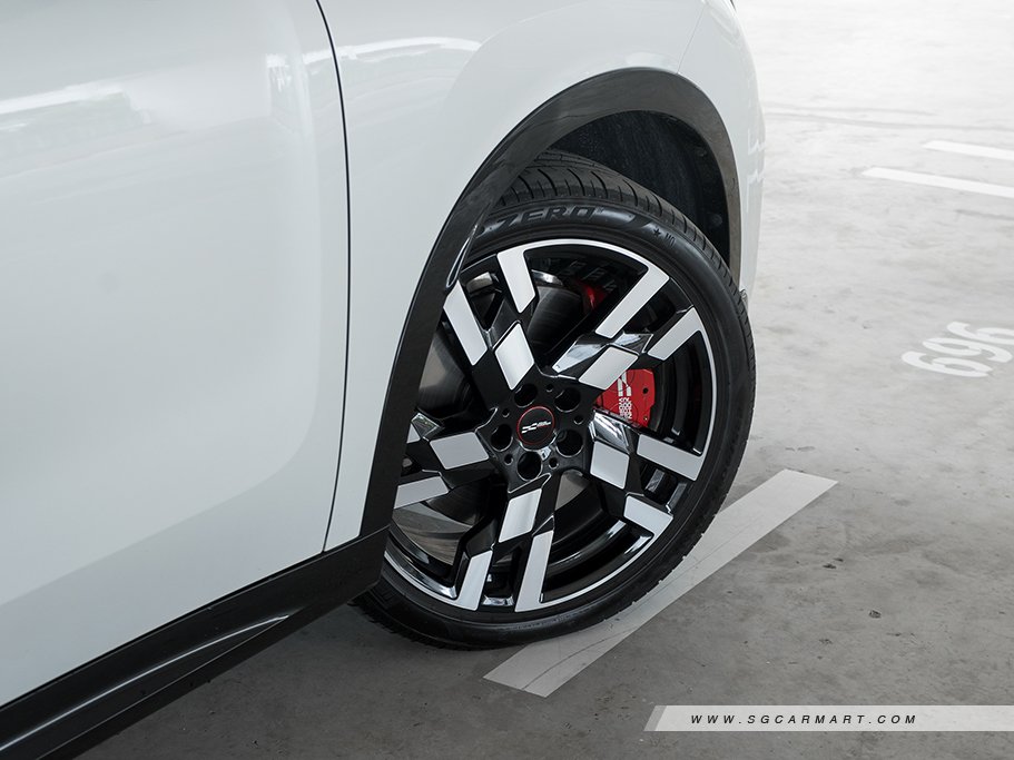 https://i.i-sgcm.com/new_cars/cars/21890/21890_g25