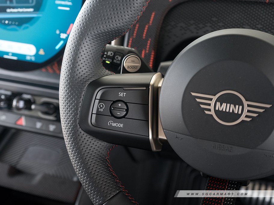 https://i.i-sgcm.com/new_cars/cars/21890/21890_g30