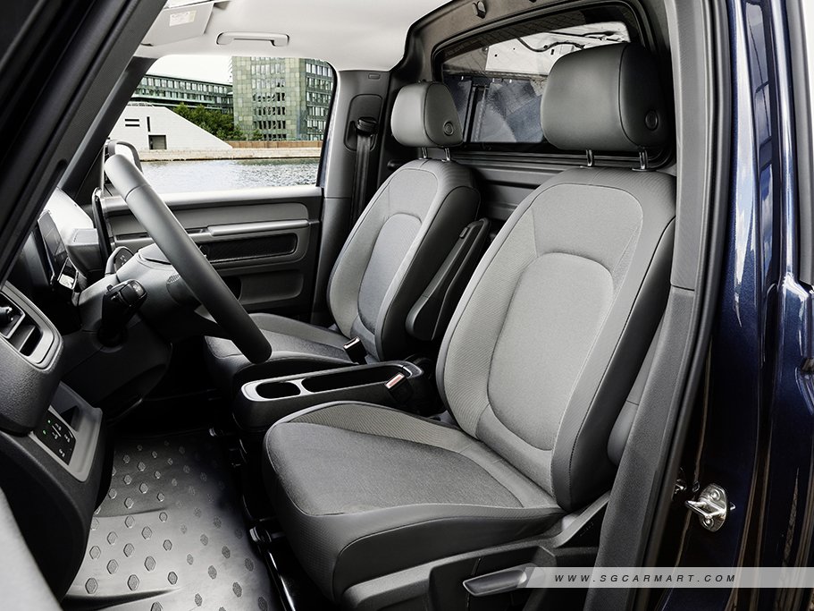 https://i.i-sgcm.com/new_cars/cars/21895/21895_g7