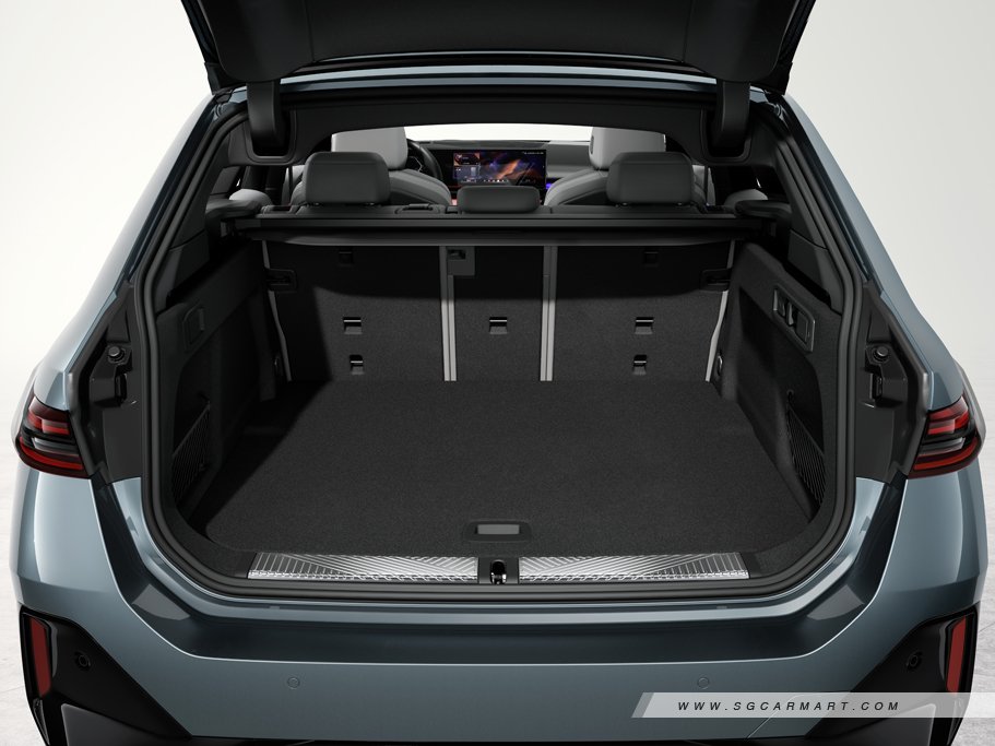 https://i.i-sgcm.com/new_cars/cars/21896/21896_g12