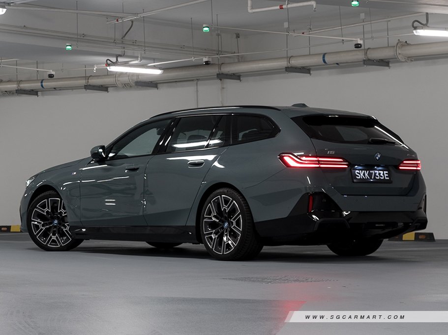 https://i.i-sgcm.com/new_cars/cars/21896/21896_g14