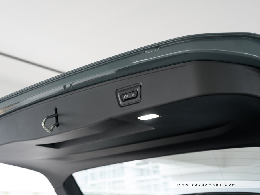 https://i.i-sgcm.com/new_cars/cars/21896/21896_g36