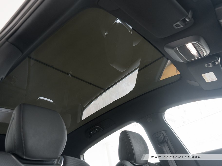 https://i.i-sgcm.com/new_cars/cars/21899/21899_g33