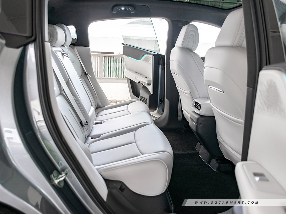 https://i.i-sgcm.com/new_cars/cars/21899/21899_g69
