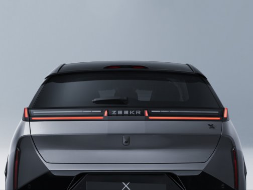 https://i.i-sgcm.com/new_cars/cars/21900/21900_g10