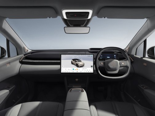 https://i.i-sgcm.com/new_cars/cars/21900/21900_g13