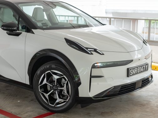 https://i.i-sgcm.com/new_cars/cars/21900/21900_g28