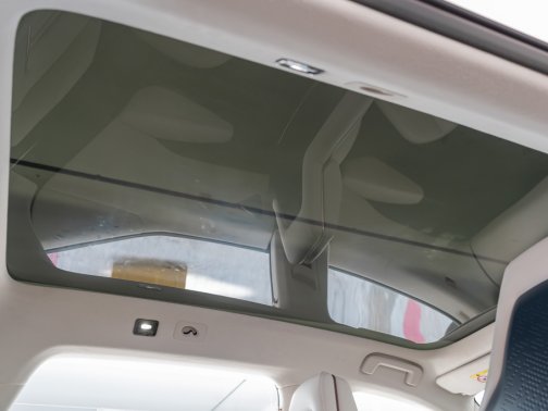 https://i.i-sgcm.com/new_cars/cars/21900/21900_g43