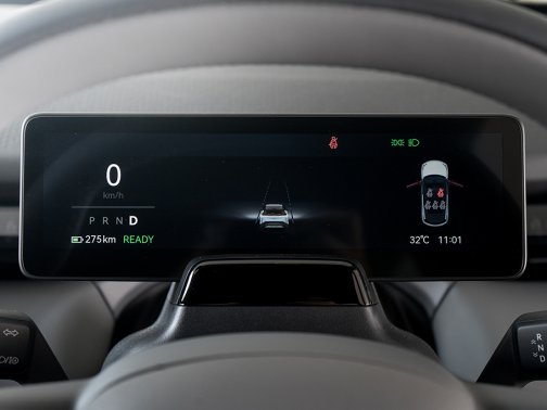 https://i.i-sgcm.com/new_cars/cars/21900/21900_g61