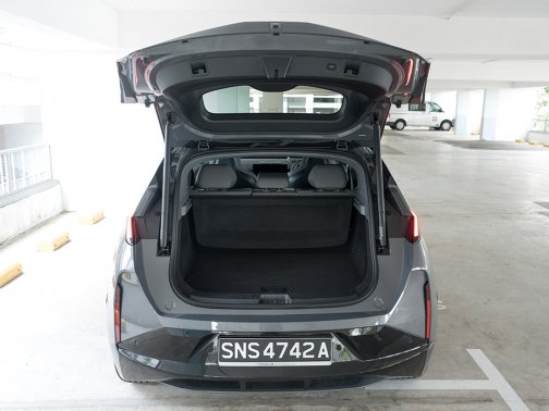 https://i.i-sgcm.com/new_cars/cars/21900/21900_g75