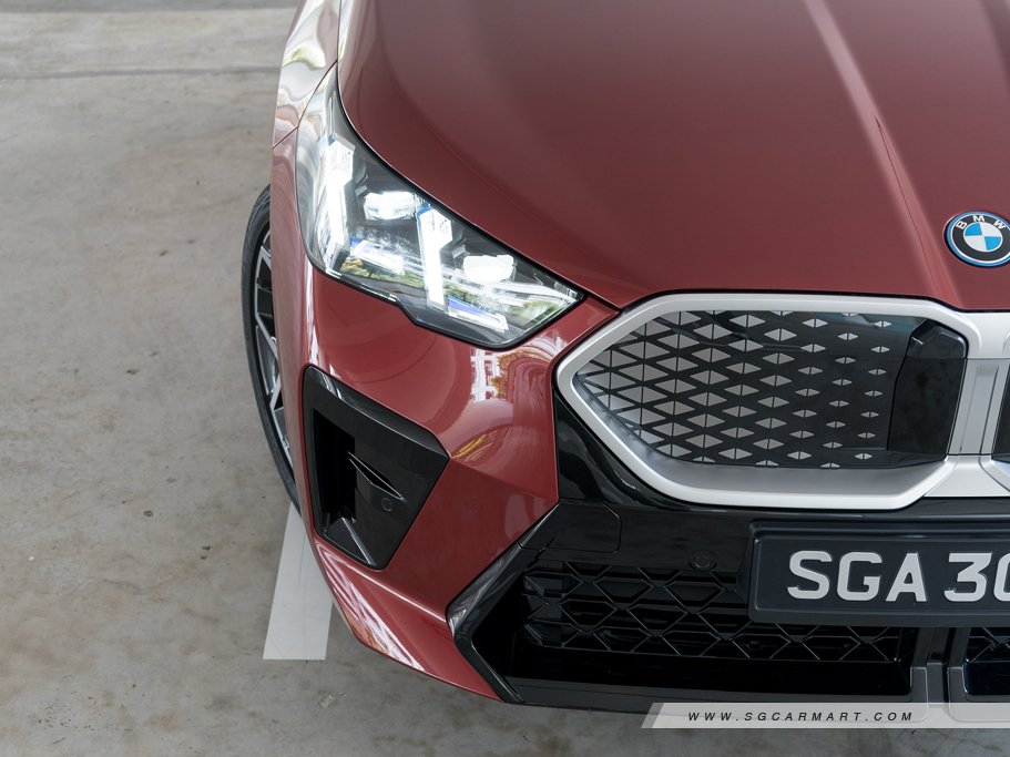 https://i.i-sgcm.com/new_cars/cars/21902/21902_g16