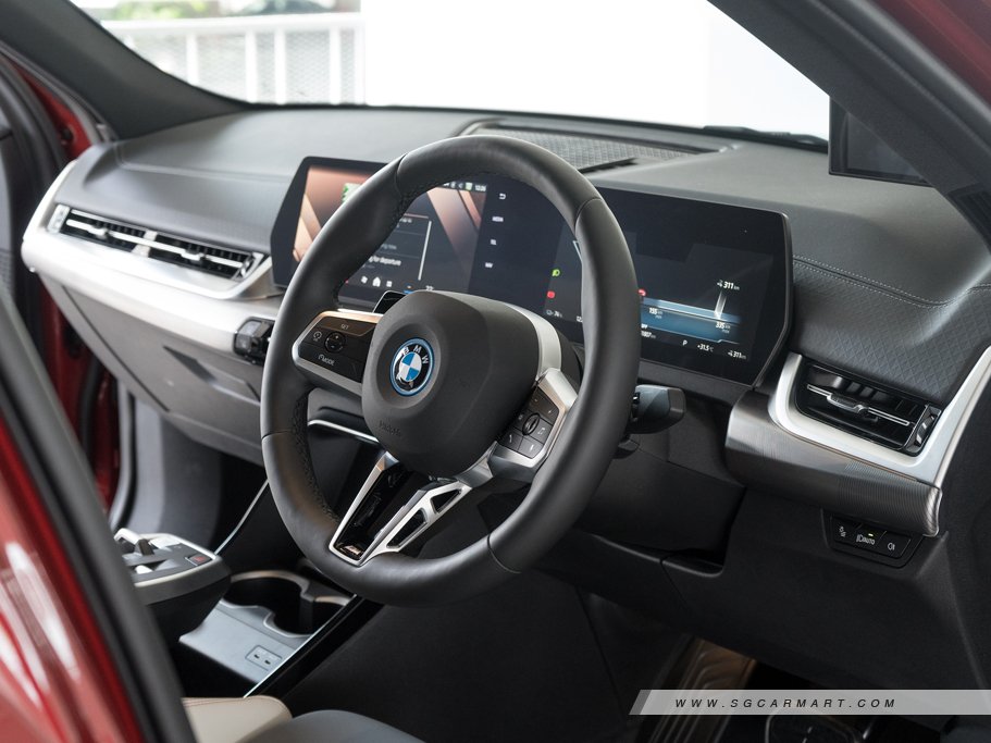 https://i.i-sgcm.com/new_cars/cars/21902/21902_g21