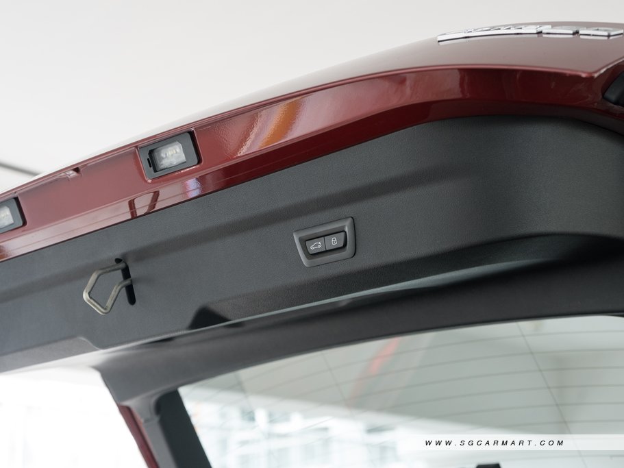 https://i.i-sgcm.com/new_cars/cars/21902/21902_g34