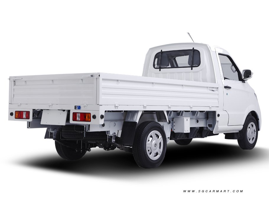 https://i.i-sgcm.com/new_cars/cars/21904/21904_g2