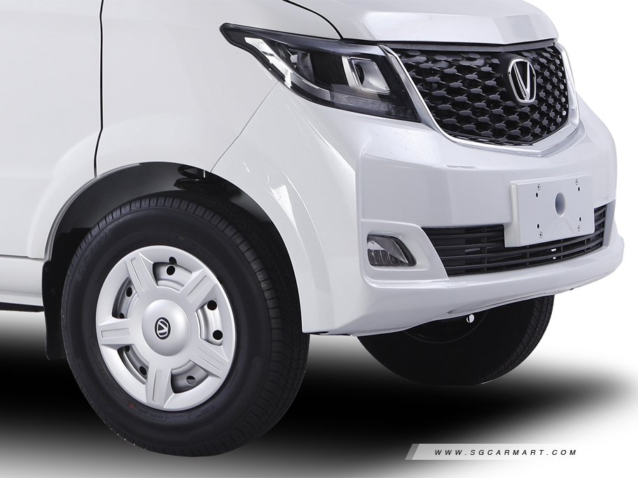 https://i.i-sgcm.com/new_cars/cars/21904/21904_g6