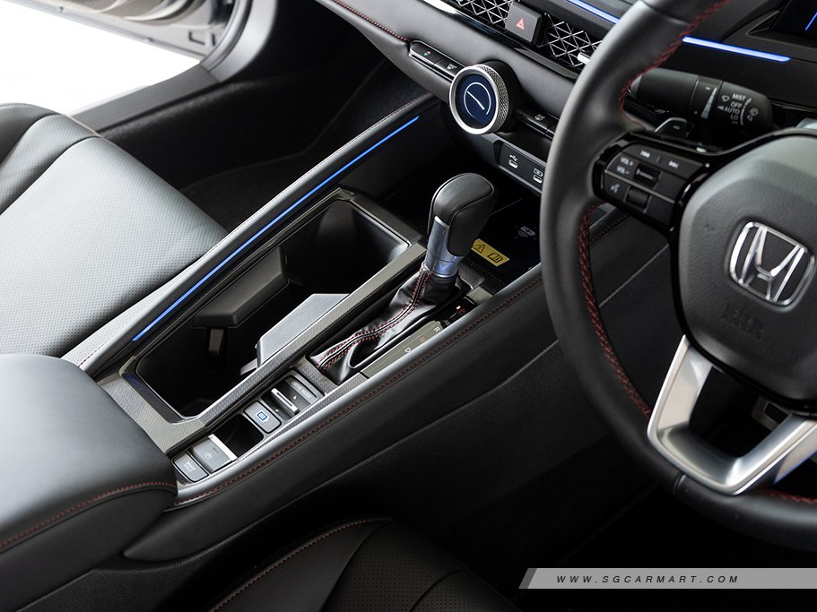 https://i.i-sgcm.com/new_cars/cars/21906/21906_g41