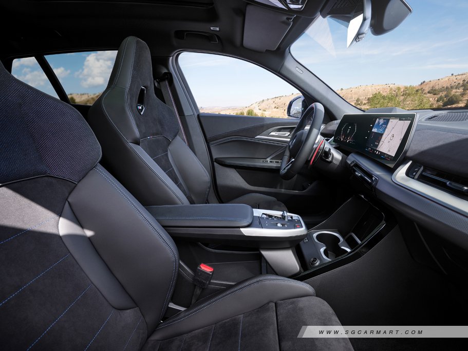https://i.i-sgcm.com/new_cars/cars/21907/21907_g12