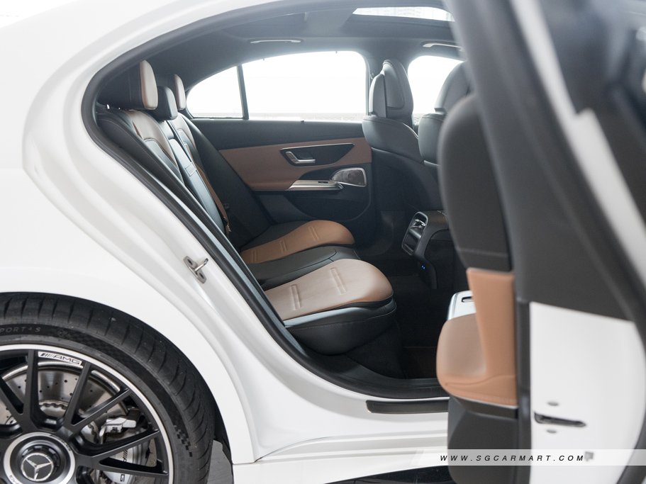 https://i.i-sgcm.com/new_cars/cars/21908/21908_g35