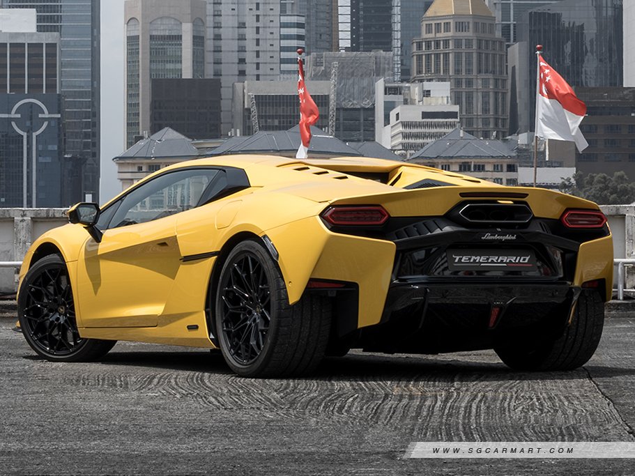 https://i.i-sgcm.com/new_cars/cars/21909/21909_g16