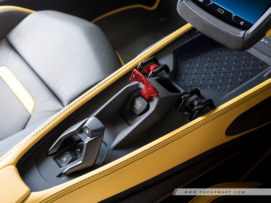 https://i.i-sgcm.com/new_cars/cars/21909/21909_g29