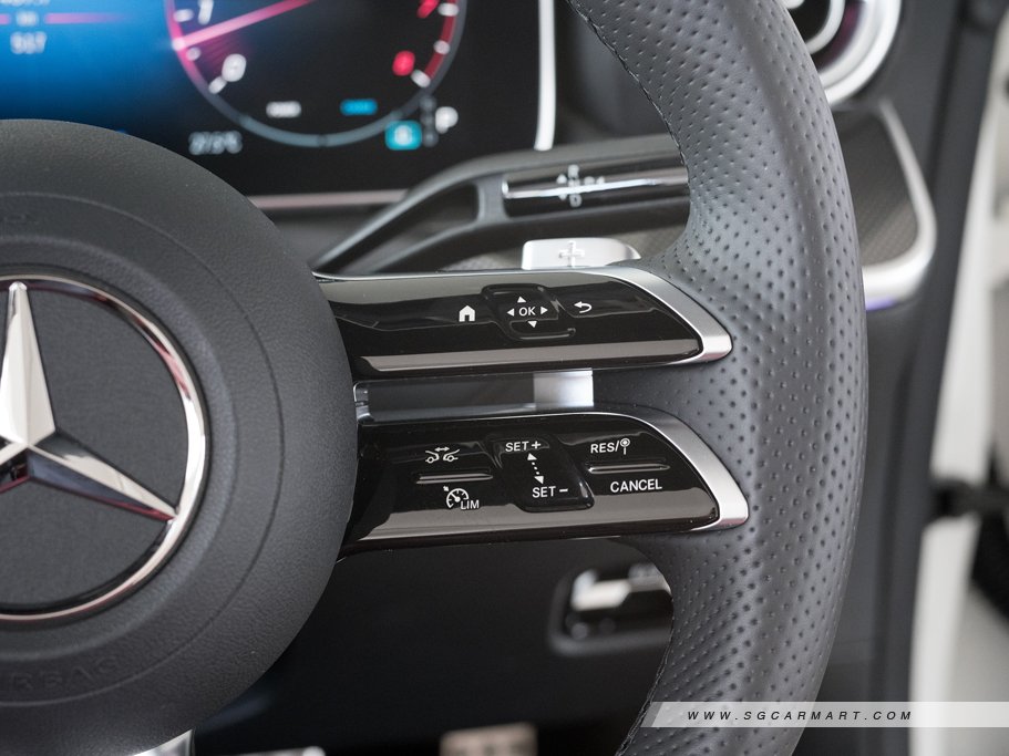 https://i.i-sgcm.com/new_cars/cars/21912/21912_g25