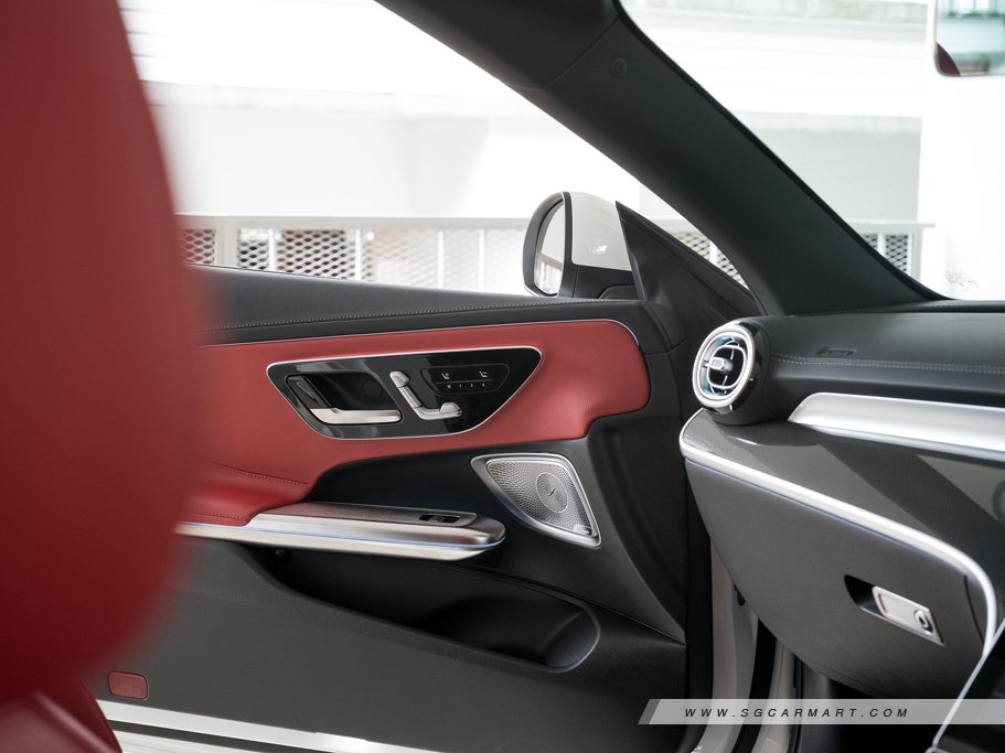 https://i.i-sgcm.com/new_cars/cars/21912/21912_g29